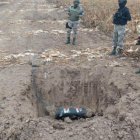 Personal especializado de las Fuerzas Armadas utilizó carga explosiva para destruir la pista.