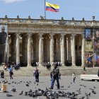 Fotografía de archivo de la fachada del Congreso en Bogotá, Colombia.
