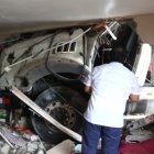 La mañana de ayer, trabajadores del Cabildo porteño se acercaron al inmueble afectado para evaluar los daños.