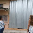 Así quedó la fachada de la vivienda afectada.