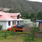 El agua del afluente llegó a una vivienda turística en los alrededores del río Pisque.