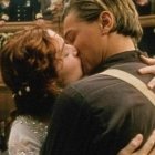Los pasionales besos de Rose DeWitt Bukater y Jack Dawson.