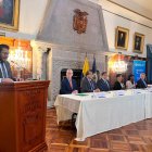 Reunión entre autoridades estadounidenses y ecuatorianas.