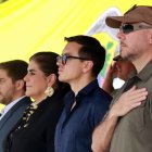El presidente de la República, Daniel Noboa, en un evento junto a sus ministros de Estado.
