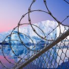 La propuesta del presidente Noboa de construir una prisión en la Antártida enfrenta serias limitaciones y desafíos