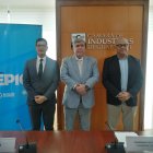 Evento.- Féñix Chang, de Épico; Francisco Jarrín, presidente de la Cámara de Industrias de Guayaquil y Ricardo Rodríguez, de la Cooperación Alemana (GIZ) en el lanzamiento de agenda económica.