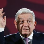 El presidente de México Andrés Manuel López Obrador habla en su conferencia de prensa matutino.