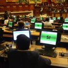 El Pleno de la Asamblea debatió si aprobar o no la conformación de una Comisión Ocasional para investigar los casos de corrupción en el sector público.