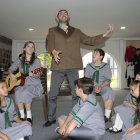 Un elenco de veintiún artistas montarán el clásico musical "La novicia rebelde" en el Teatro San Gabriel de la capital.