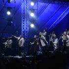 El ‘Verano de las Artes’ inició el viernes con intervenciones en las plazas de la ciudad y un megaconcierto en el que participaron bandas locales y la mexicana Los Ángeles Azules.