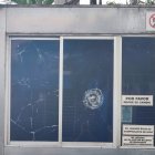 Los delincuentes dispararon a una cabina de recaudación del Consejo Provincial del Guayas.