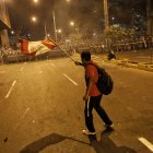 Lima. Manifestantes enfrentan a la policía en marchas de enero de 2023.