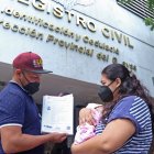 Estas agencias ofrecen a madres y padres la oportunidad de inscribir a su hijo o hija pocas horas después del nacimiento