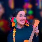 La periodista aseveró que si ella lo hace, también deberían hacerlo otros periodistas y actores que hacen parodia o criticas a la política del Gobierno.