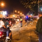Denuncia. Así de sucia queda la avenida Malecón 9 de Octubre cada semana, entre viernes y domingo.