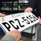 Las placas están en el Centro de Matriculación Bicentenario.