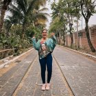 La periodista explicó que se va del país, antes de una deportación, de manera legal y por su seguridad.