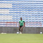 Bryan Carabalí se mantiene entrenando con Emelec hasta definir su futuro