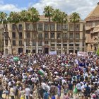 Manifestación de este sábado en Málaga (España) contra la proliferación de viviendas turísticas y la saturación de los barrios céntricos.