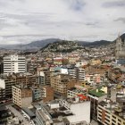 Quito, la capital del Ecuador, celebra su fundación el 6 de diciembre.
