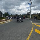 Los estudiantes recorrieron aproximadamente 10 kilómetros hasta llegar al sitio donde protestaron vehementemente contra el gobierno.