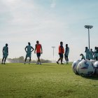 La Selección de Ecuador incluye a Carlos Gruezo en la alineación titular para enfrentar a Argentina en la Copa América.