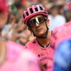 Richard Carapaz tomó con calma la décima etapa del Tour de Francia.