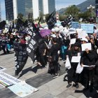 Un grupo de proveedores del Estado, del sector de la economía popular, protestaron por el impago del Gobierno.