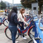 Usuarios llegaron a la estación Iñaquito, norte de la ciudad  para entregar las bicicletas