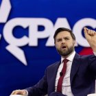 El expresidente estadounidense Donald Trump (2017-2021) eligió como vicepresidente al senador de Ohio J.D. Vance,