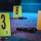 La fuente policial reveló que las víctimas tenían antecedentes penales por tráfico ilícito de sustancias sujetas a fiscalización.