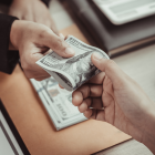 En 2024, el Salario Básico Unificado en Ecuador tuvo un aumento de $10, comparado con el de 2023.