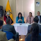 Desde la izquierda: Solanda Goyes y Yolanda Yupangui hablan de las prioridades del Consejo de la Judicatura, tras la llegada de Mario Godoy.