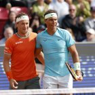 Bastad (Sweden), 15/07/2024.- Rafael Nadal (R) of Spain and Casper Ruud of Norway celebrate after winning their doubles match against Miguel Angel Reyes-Varela of Mexico and Guido Andreozzi of Argentina at the Nordea Open Tennis tournament in Bastad, Sweden, 15 July 2024. (Tenis, Noruega, España, Suecia) EFE/EPA/ADAM IHSE SWEDEN OUT