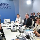 Woodstock. Keir Starmer (izq.) asiste con otros de sus pares a la sesión del Grupo de Trabajo sobre Migración.