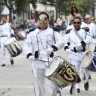 Jornada. Con bastones e instrumentos musicales los estudiantes participaron en el desfile, este fin de semana.