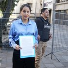 El delito denunciado se sanciona con pena privativa de libertad de tres a cinco años, según el COIP.