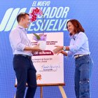 La última polémica surgió por la cercanía de la prefecta Marcela Aguiñaga con el presidente Daniel Noboa.