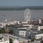 Espol. La cercanía que tiene el campus Las Peñas con el Malecón y otros sitios turísticos, lo convierte en un punto clave para transformar y revivir la zona.