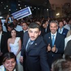 Aquiles Álvarez llegando a la sesión solemne.