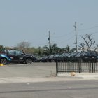 Flota de camionetas parqueada en área de Montebello. Desde inicios de julio, se dejaron de hacer los patrullajes 24/7.