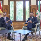 El presidente de Gobierno de España mantuvo un encuentro con lehendakari Imanol Pradales en el palacio de Ajuria.
