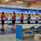 Las competidoras durante la prueba de tiro femenino 10 m.