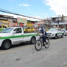 Elías Guzmán ha vivido sus 73 años en San Roque de Cumbayá. No conoce beneficios de la cantonización.