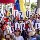 Los venezolanos en el mundo permanecen optimistas en espera de los resultados de las elecciones.