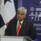 El presidente de Panamá, José Raúl Mulino, habla durante una rueda de prensa respecto a las elecciones en Venezuela.