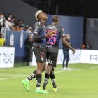 Jean Arroyo y Maelo Rentería, figuras de Independiente Jr.