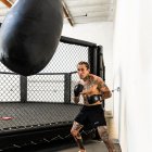 Chito disputó el título del peso gallo de UFC, en marzo pasado.