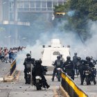Ciudadanos se organizan y salen a protestar en Venezuela, tras la proclamación de los resultados de las elecciones presidenciales.