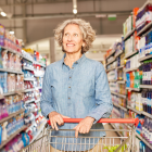 Este beneficio se puede acceder al realizar compras de bienes o servicios de consumo personal en cinco establecimientos autorizados.